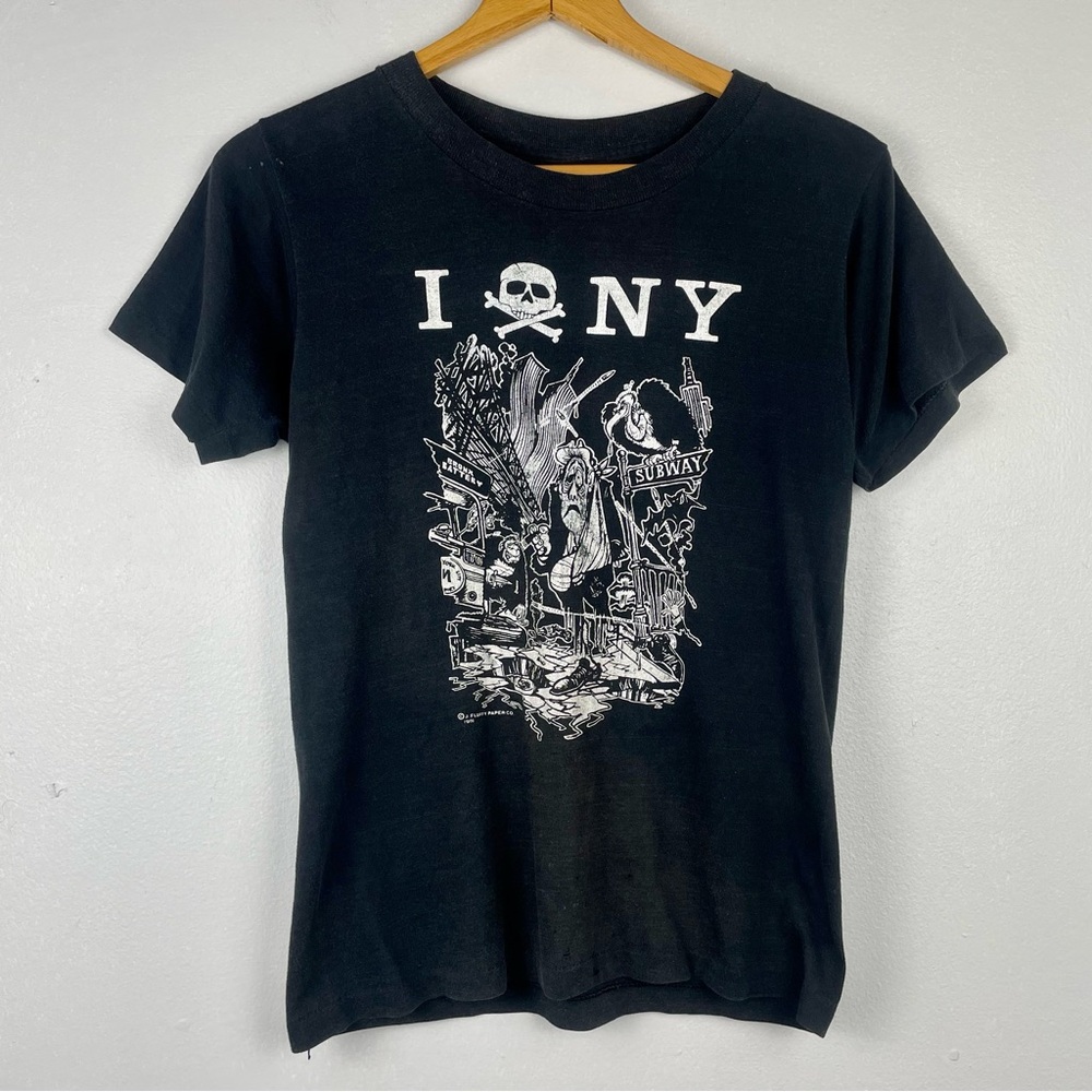 VTG 1981 New York T-Shirt Graphic Black Biker Double Sided Punk Biker Moto XS-S
